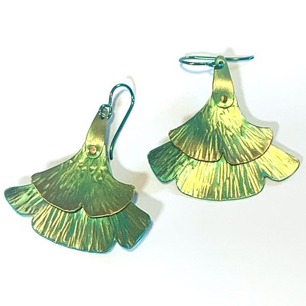 gold and green textured niobium ginkgo leaf earrings